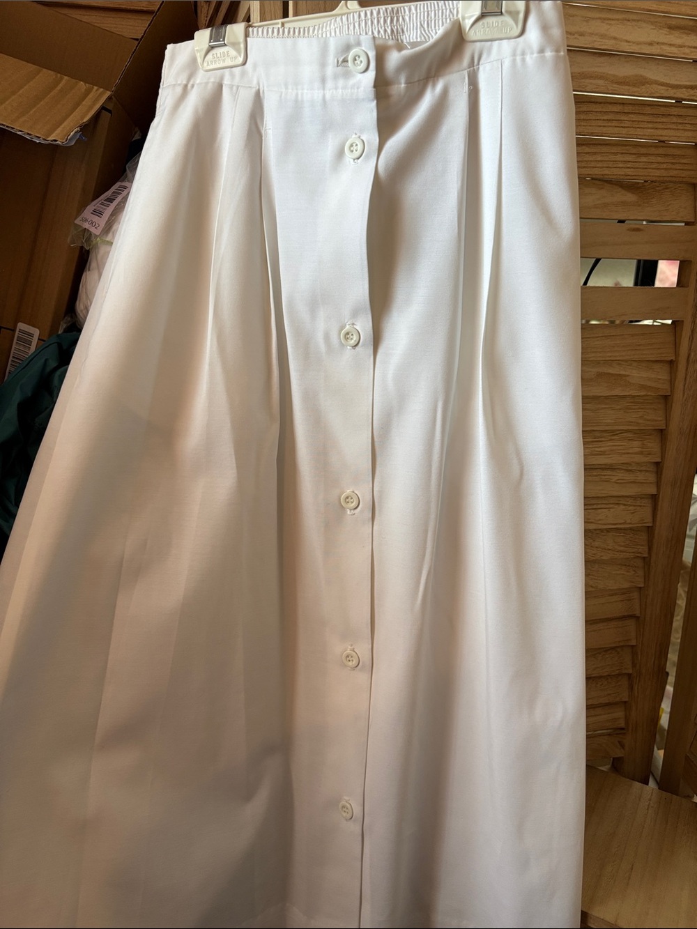 Aileen White Button-Front  Women's Skirt 8